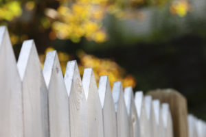 3 Reasons to Install a New Fence This Fall