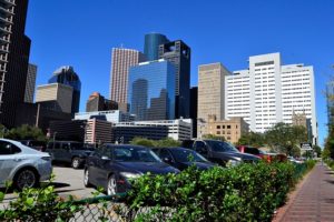 Commercial Fence Applications: Benefits of Parking Lot Gates