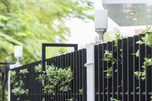 Everything You Need To Know About High-Security Fences For Your Business