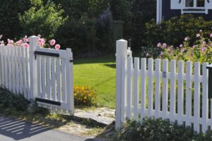 hercules fence richmond fence complements landscaping
