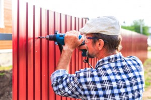 summer fence installation