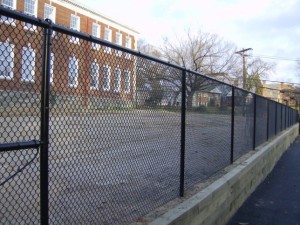vinyl coated chain link fence